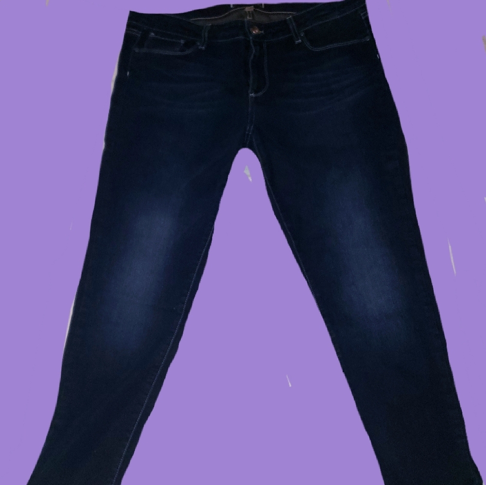 NWOT PAIGE JEANS ROXIE CROP SZ 32 INDIGO WASH NEW